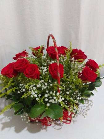 CESTA DE ROSAS ROSAS IMPORTADAS COLOMBIANAS / VERMELHO / 12 UNIDADES