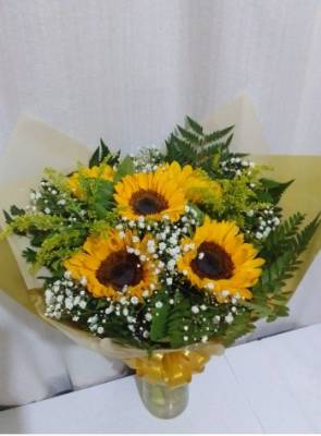 BOUQUET COM 05 UNIDADES / AMARELO