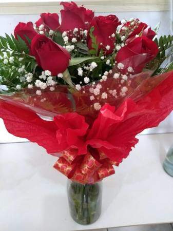 Bouquet com 06 Rosas Vermelhas Flores Naturais