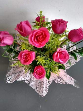 Arranjo com 08 Rosas Rosa Flores Naturais