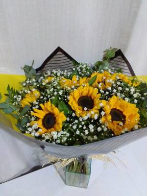 BOUQUET COM 08 UNIDADES / AMARELO